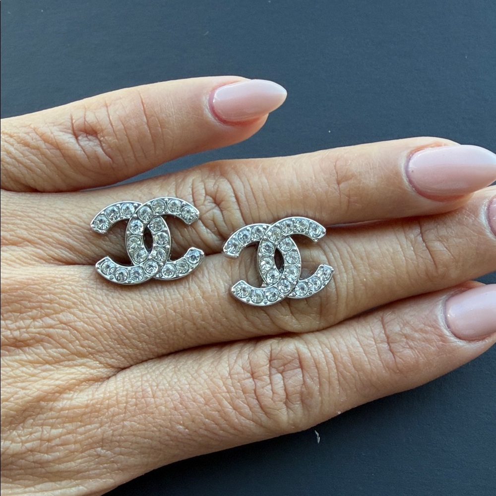 3 pair !! Beautiful buttons handmade into earringsc